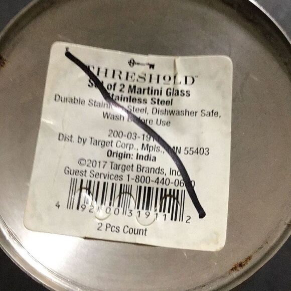 Pair of threshold, stainless steel martini glasses - Picture 3 of 3